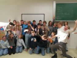 Stil Und Etikette   Marz 2024   42